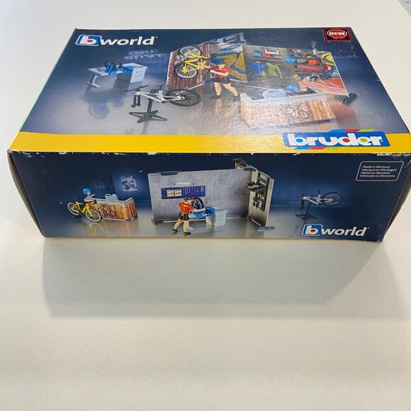 Bruder Bworld Bike Workshop Playset W/ Accessories & Cyclist Figurine 1:16 Scale - Picture 2 of 8